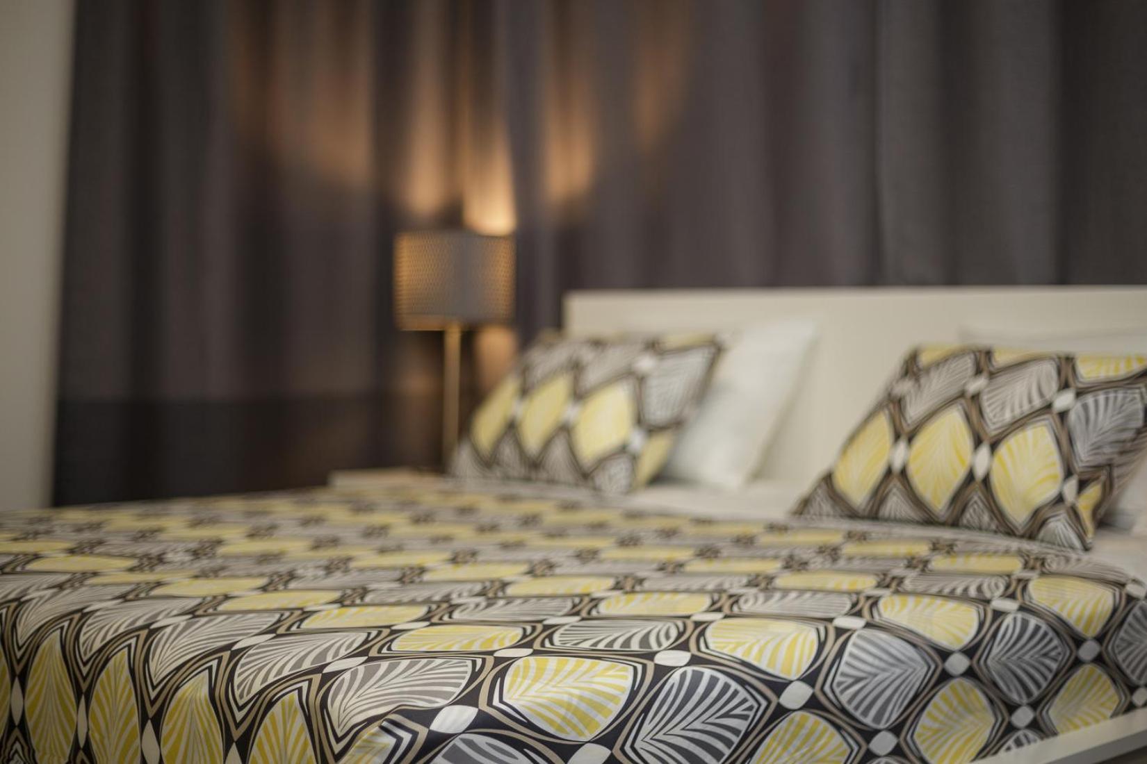 Apartment Aspalathos Centar - City Center, A Few Minutes' Walking Distance To The Unesco Palace, Parking Lot In Front Of The Apartment Split Zewnętrze zdjęcie